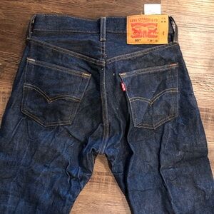 Levi's Dark Blue Slim Straight Men's Jeans *brand new w/o tags*